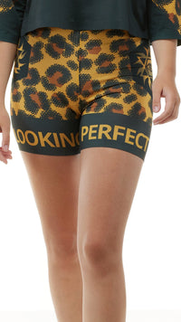 lookingperfect.fashion How About / Leggings / Beast HIGH WAIST SHORT LEGGINGS - BEAST 465