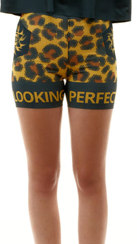 lookingperfect.fashion How About / Leggings / Beast HIGH WAIST SHORT LEGGINGS - BEAST 465