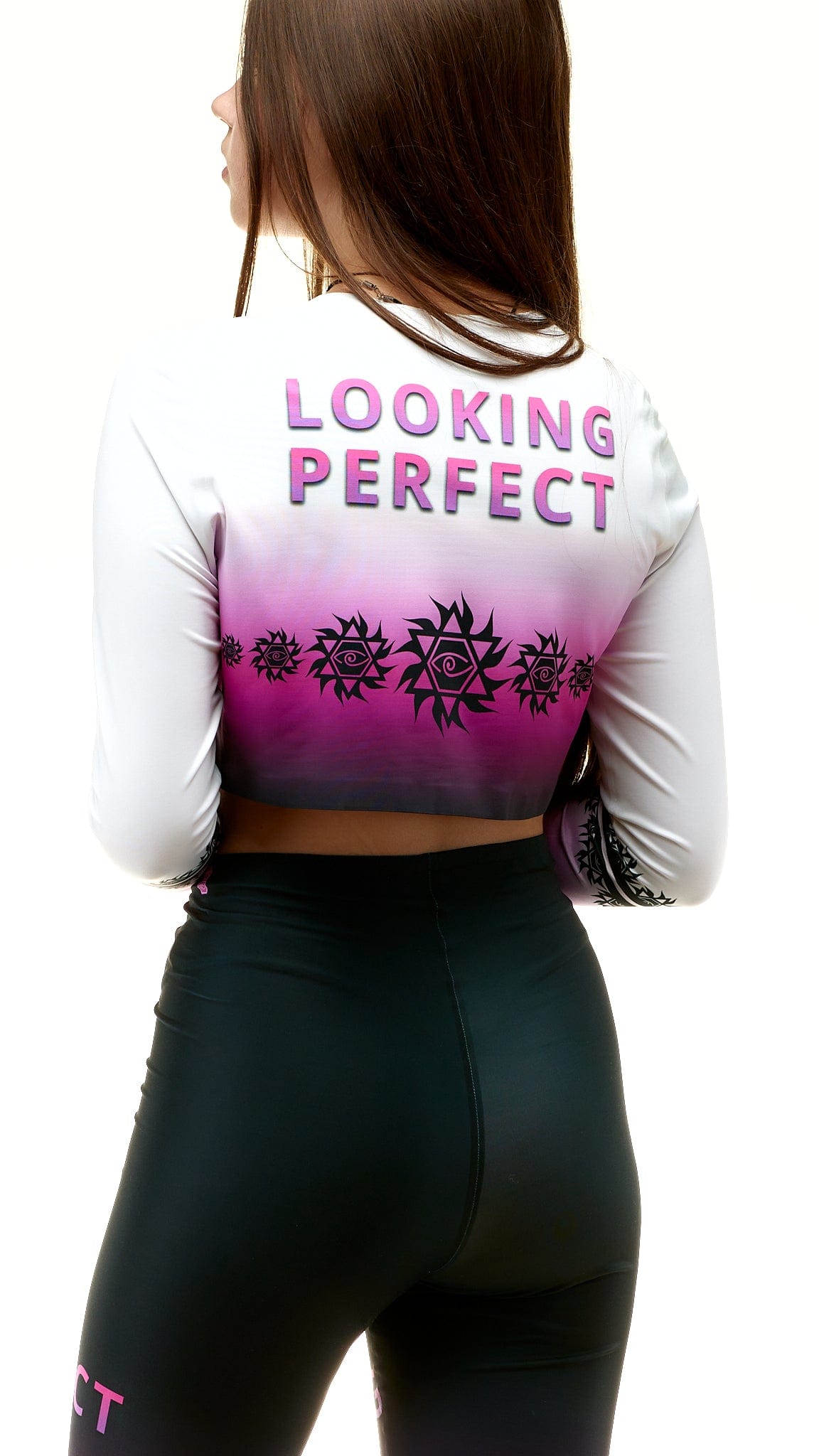 lookingperfect.fashion Yes I Am / T-shirt / Mystique REGULAR FIT CROP TSHIRT (LONG SLEEVE) - MISTIQUE 477